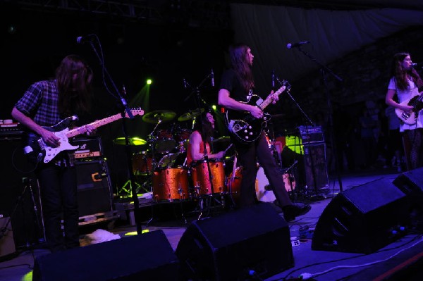 The Willowz at Stubb's BarBQ, Austin, Texas