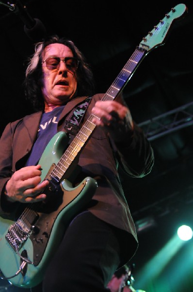 Todd Rundgren at La Zona Rosa, Austin, Texas 04/28/12