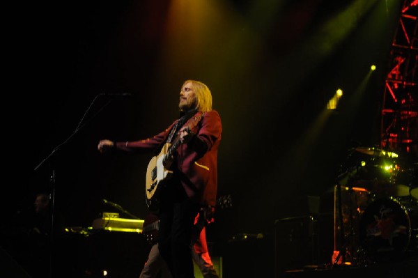 Tom Petty and the Heartbreakers at the  Verizon