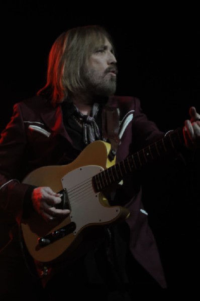 Tom Petty and the Heartbreakers at the  Verizon