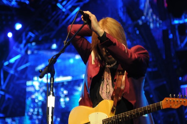 Tom Petty and the Heartbreakers at the  Verizon