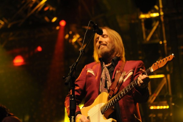 Tom Petty and the Heartbreakers at the  Verizon