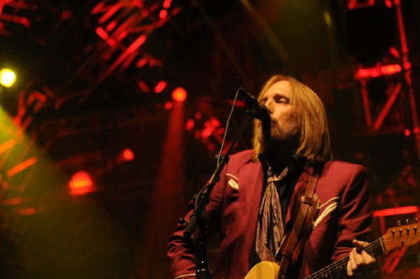 Tom Petty and the Heartbreakers at the  Verizon