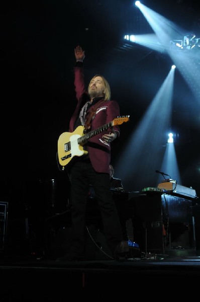 Tom Petty and the Heartbreakers at the  Verizon