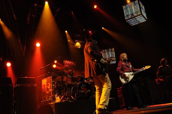 Tom Petty and the Heartbreakers at the  Verizon