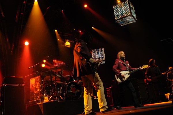 Tom Petty and the Heartbreakers at the  Verizon