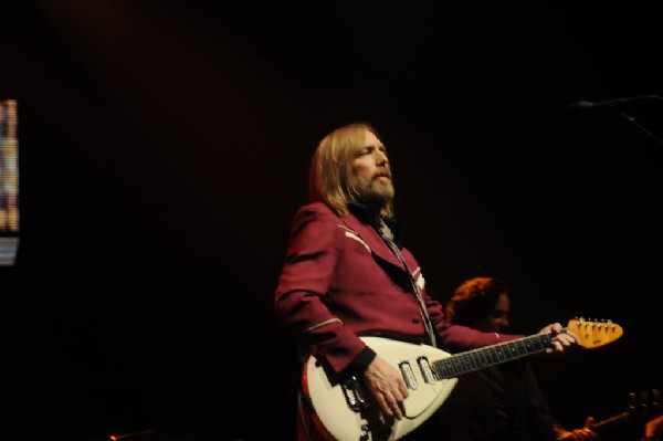 Tom Petty and the Heartbreakers at the  Verizon