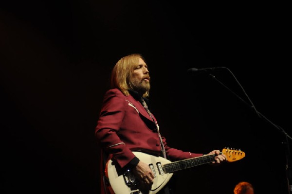 Tom Petty and the Heartbreakers at the  Verizon