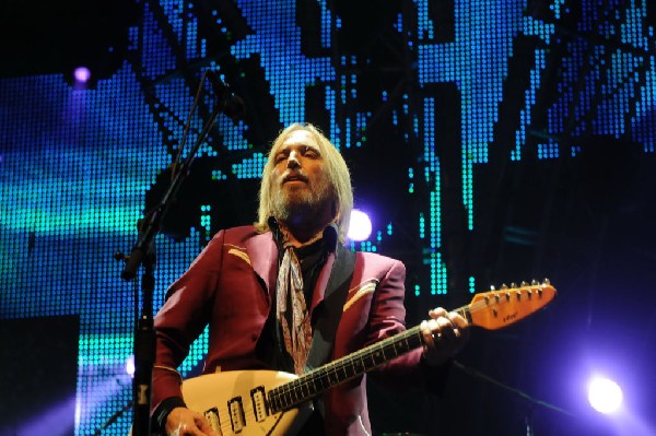 Tom Petty and the Heartbreakers at the  Verizon