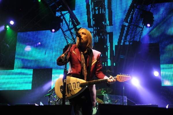 Tom Petty and the Heartbreakers at the  Verizon