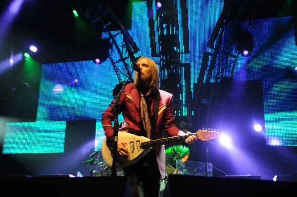Tom Petty and the Heartbreakers at the  Verizon