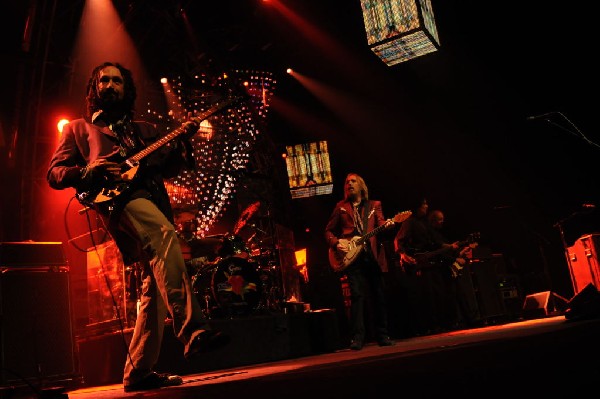 Tom Petty and the Heartbreakers at the  Verizon
