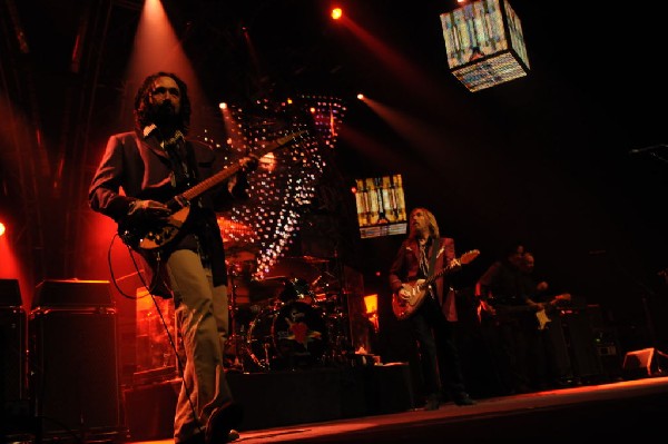 Tom Petty and the Heartbreakers at the  Verizon
