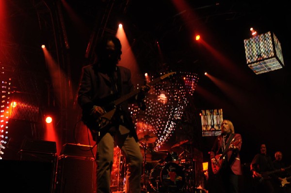 Tom Petty and the Heartbreakers at the  Verizon