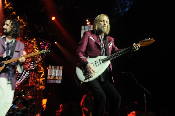 Tom Petty and the Heartbreakers at the  Verizon