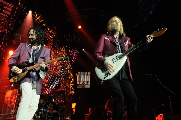 Tom Petty and the Heartbreakers at the  Verizon
