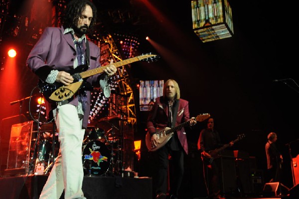 Tom Petty and the Heartbreakers at the  Verizon