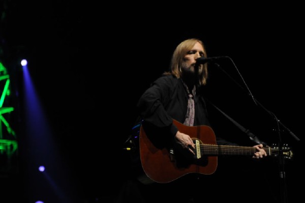 Tom Petty and the Heartbreakers at the  Verizon