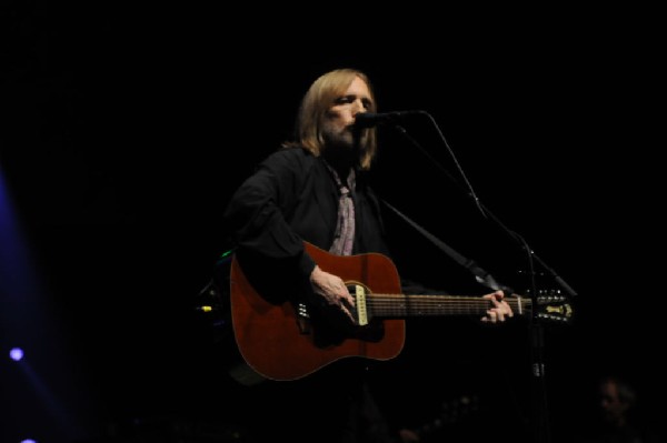 Tom Petty and the Heartbreakers at the  Verizon