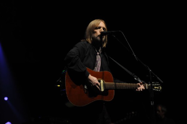 Tom Petty and the Heartbreakers at the  Verizon