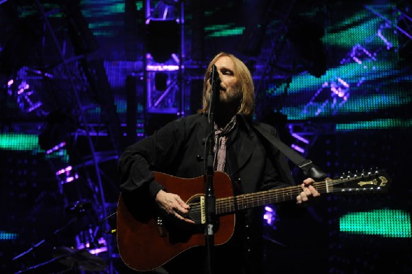 Tom Petty and the Heartbreakers at the  Verizon