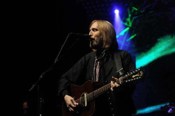 Tom Petty and the Heartbreakers at the  Verizon