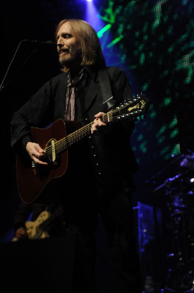 Tom Petty and the Heartbreakers at the  Verizon