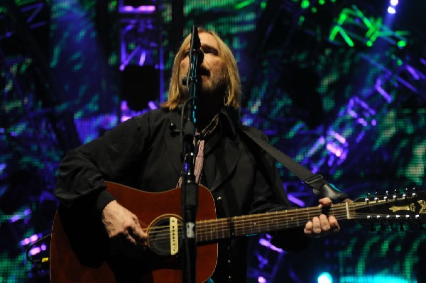 Tom Petty and the Heartbreakers at the  Verizon