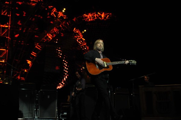 Tom Petty and the Heartbreakers at the  Verizon