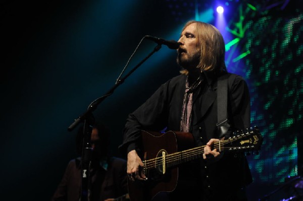 Tom Petty and the Heartbreakers at the  Verizon