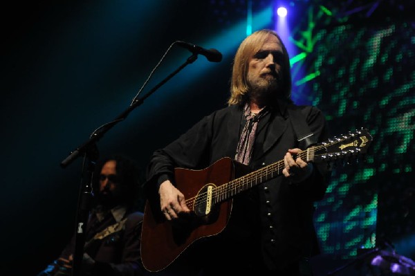 Tom Petty and the Heartbreakers at the  Verizon
