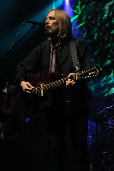Tom Petty and the Heartbreakers at the  Verizon