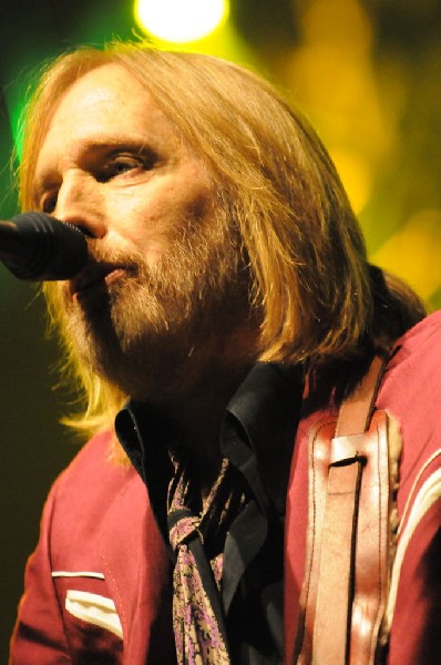 Tom Petty and the Heartbreakers at the  Verizon