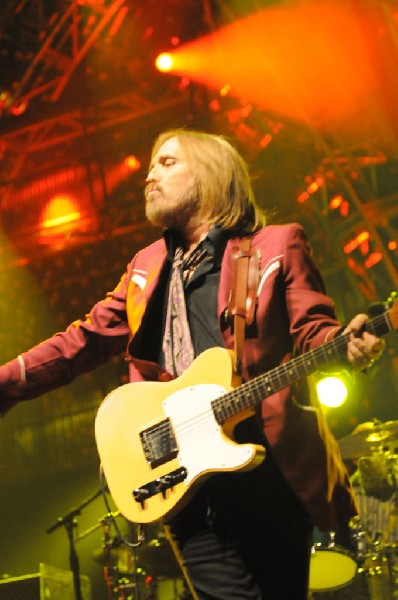 Tom Petty and the Heartbreakers at the  Verizon