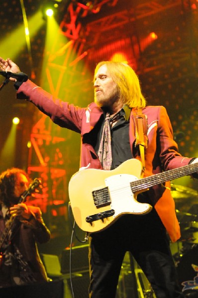 Tom Petty and the Heartbreakers at the  Verizon