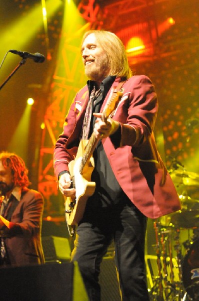 Tom Petty and the Heartbreakers at the  Verizon