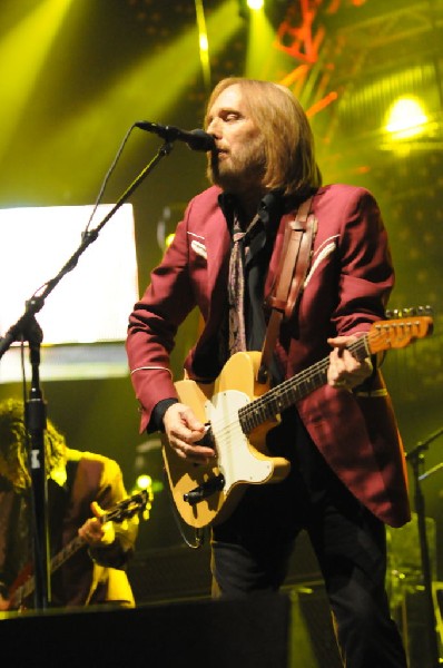 Tom Petty and the Heartbreakers at the  Verizon