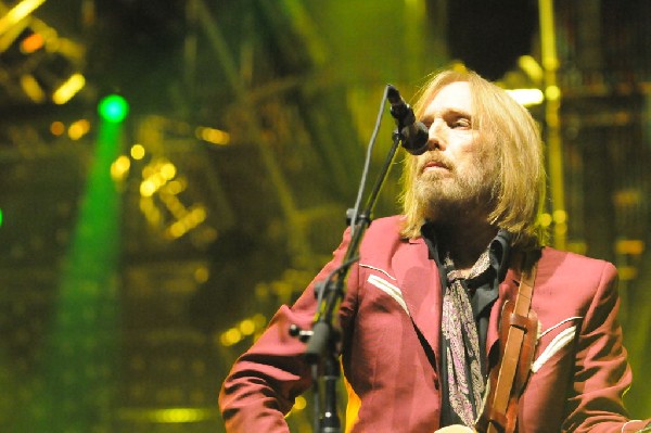 Tom Petty and the Heartbreakers at the  Verizon