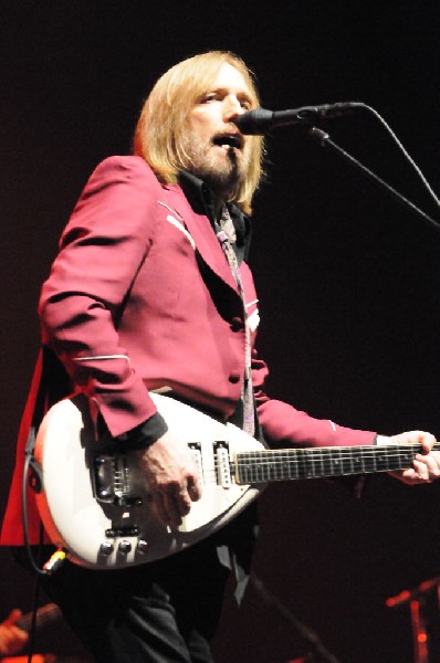 Tom Petty and the Heartbreakers at the  Verizon