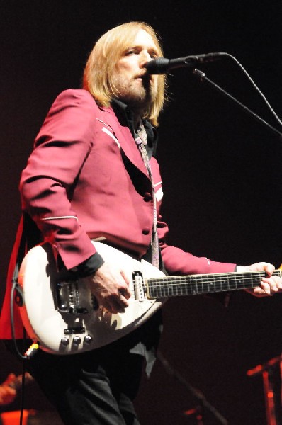 Tom Petty and the Heartbreakers at the  Verizon