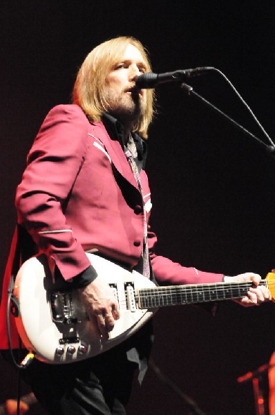 Tom Petty and the Heartbreakers at the  Verizon