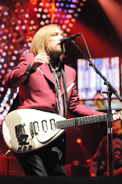 Tom Petty and the Heartbreakers at the  Verizon