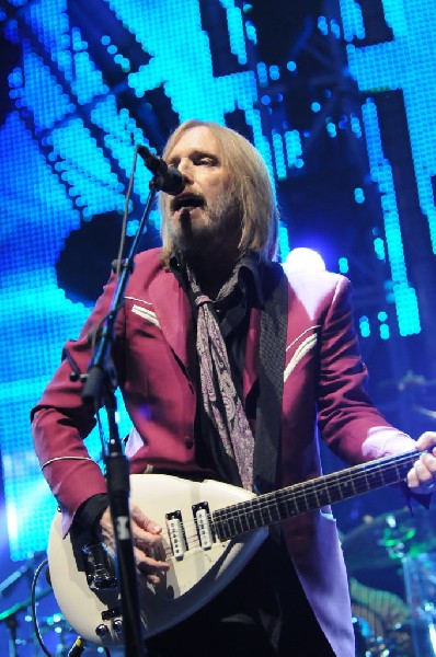Tom Petty and the Heartbreakers at the  Verizon
