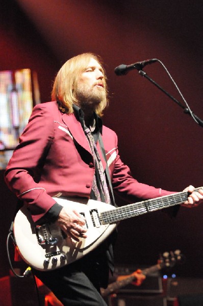 Tom Petty and the Heartbreakers at the  Verizon