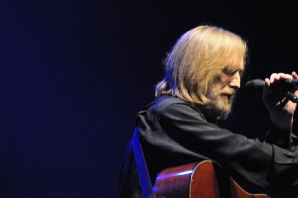 Tom Petty and the Heartbreakers at the  Verizon