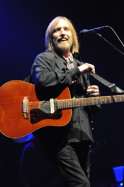 Tom Petty and the Heartbreakers at the  Verizon
