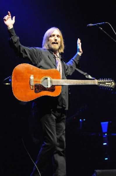 Tom Petty and the Heartbreakers at the  Verizon