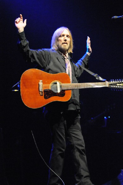 Tom Petty and the Heartbreakers at the  Verizon