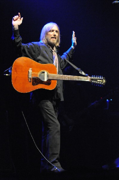 Tom Petty and the Heartbreakers at the  Verizon