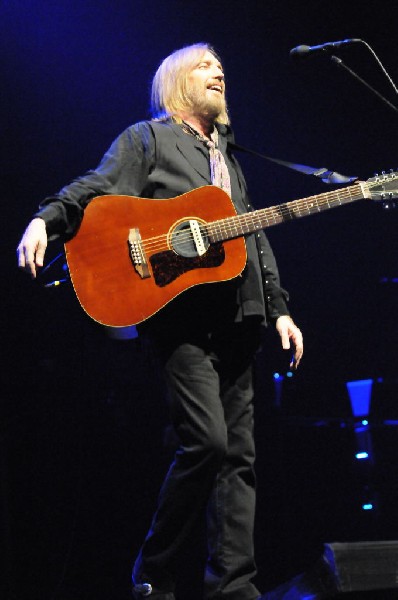 Tom Petty and the Heartbreakers at the  Verizon